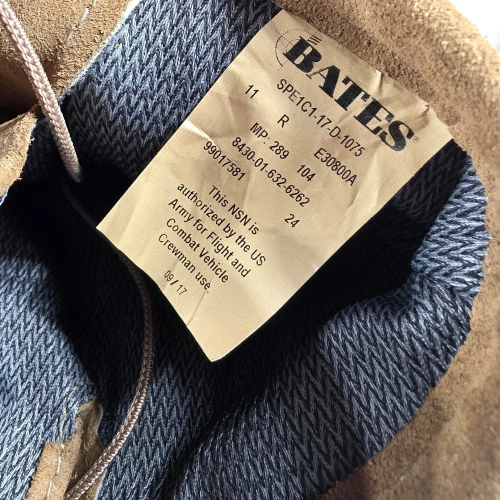 Bates 11 R Mens GORE-TEX Combat Boots Coyote Brown Suede Vibram E30800A Military